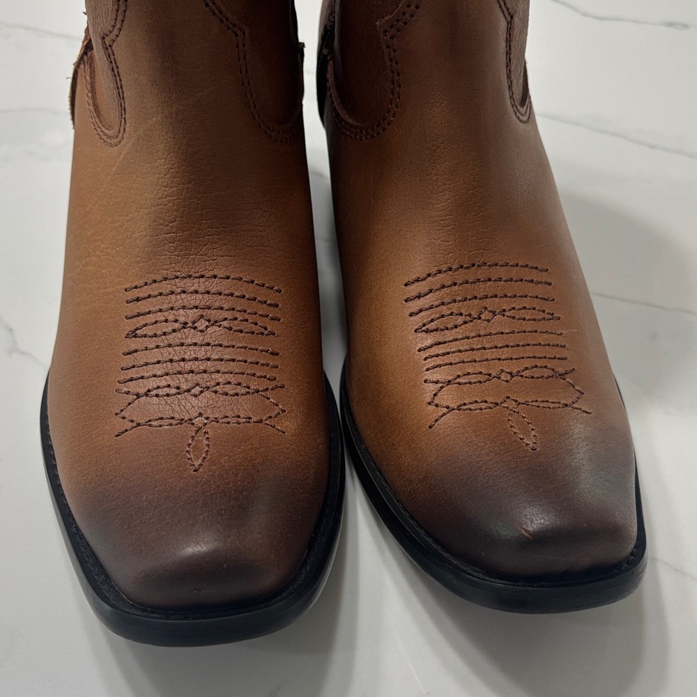 Elegant Tan Leather Ankle Booties
